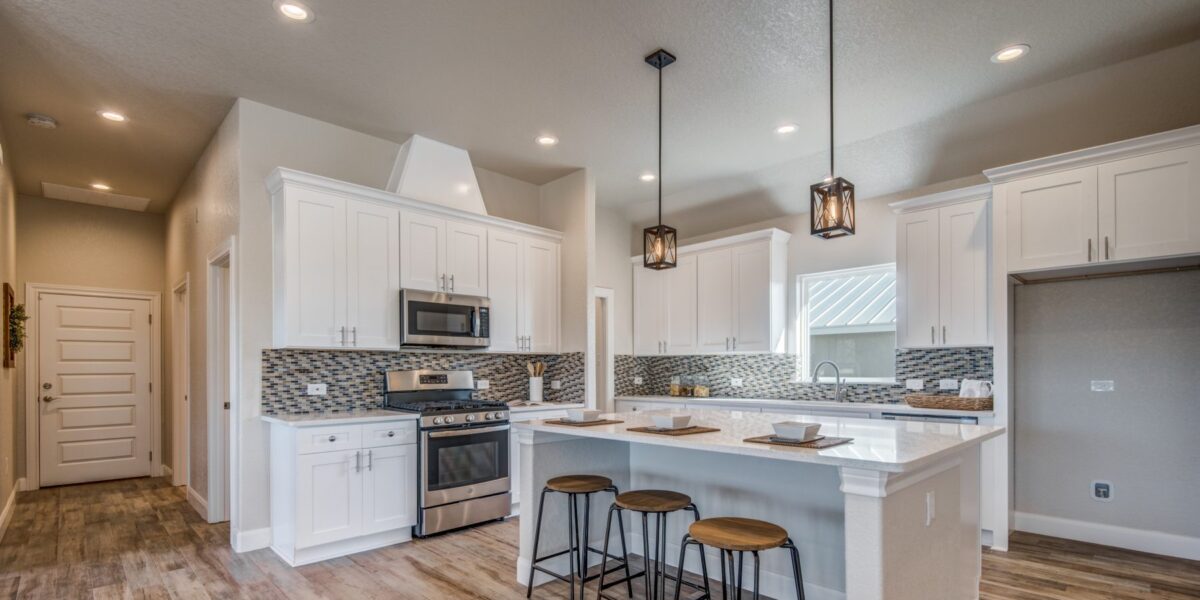 1328 Meyer Parkway